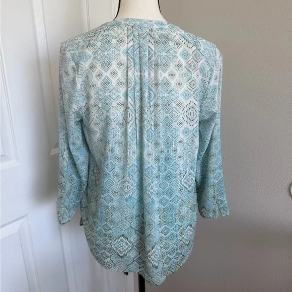 NYDJ Aqua Geometric Blouse - Picture 4 of 6